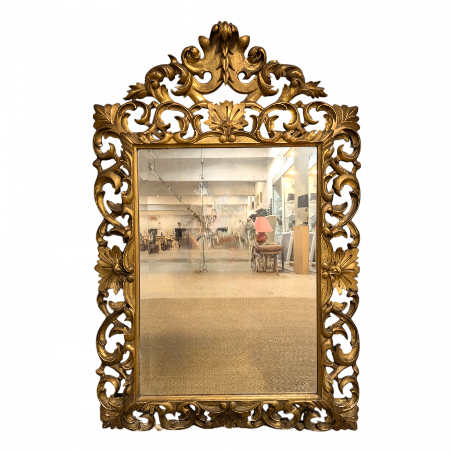 Miroir de style Baroque en bois et stuc doré