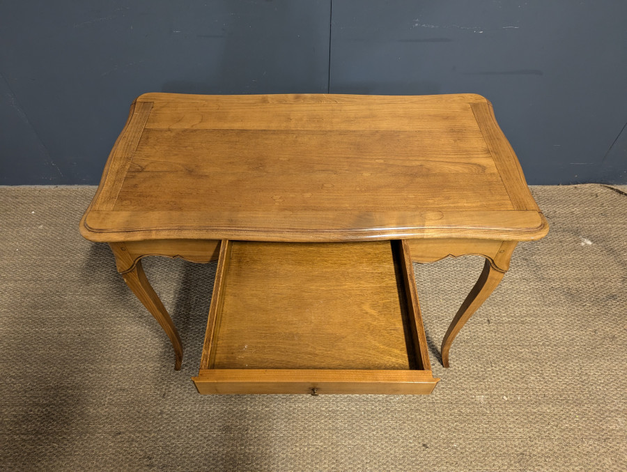 Table bureau de style Louis XV