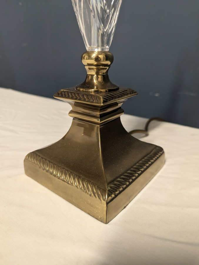 Lampe monture bronze et verre