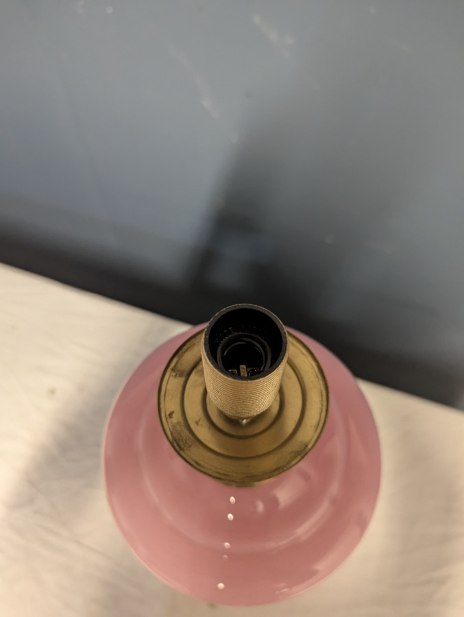 Paire de Lampe à pétrole en opaline rose