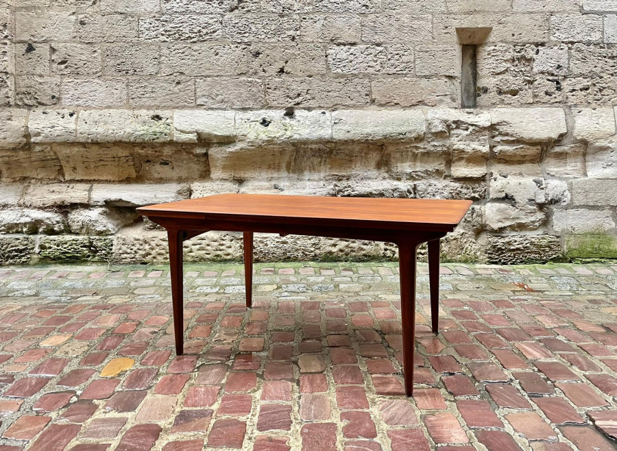 Table scandinave en Teck années 60