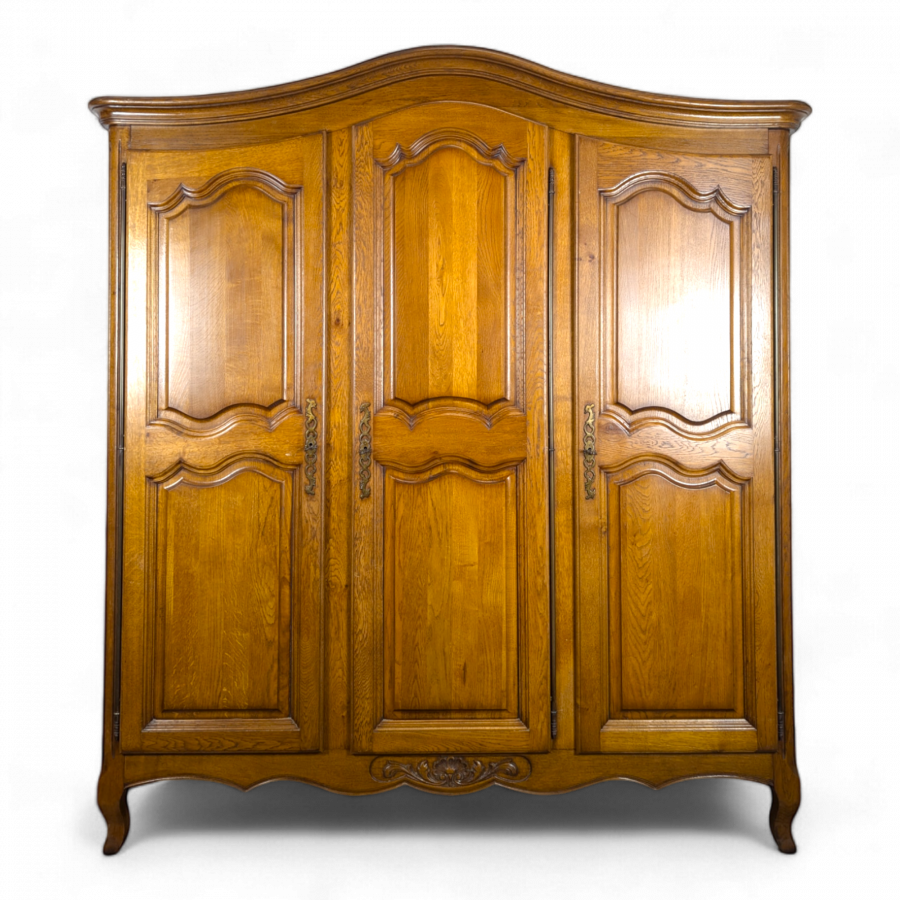 Armoire 3 porte néo rustique en chêne